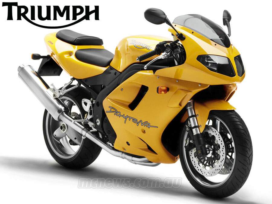 triumph daytona yellow